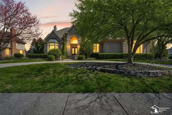 4592 Forestview DR, WestBloomfield, MI 48322