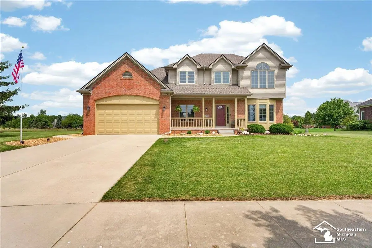 762 Valmont DR, Monroe, MI 48162 - #1