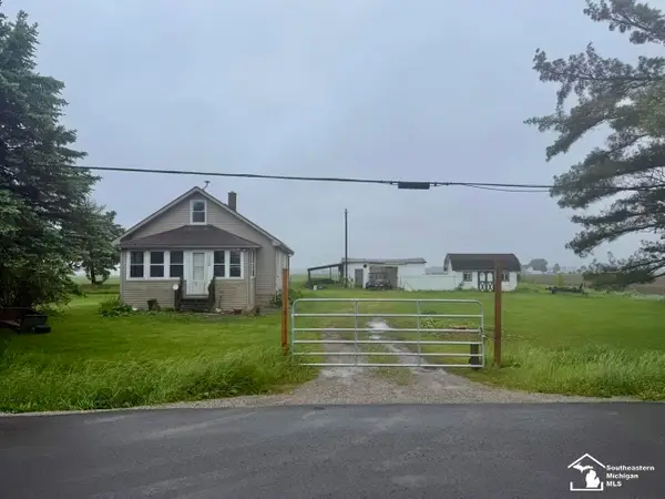 619 E Morocco RD, Temperance, MI 48182