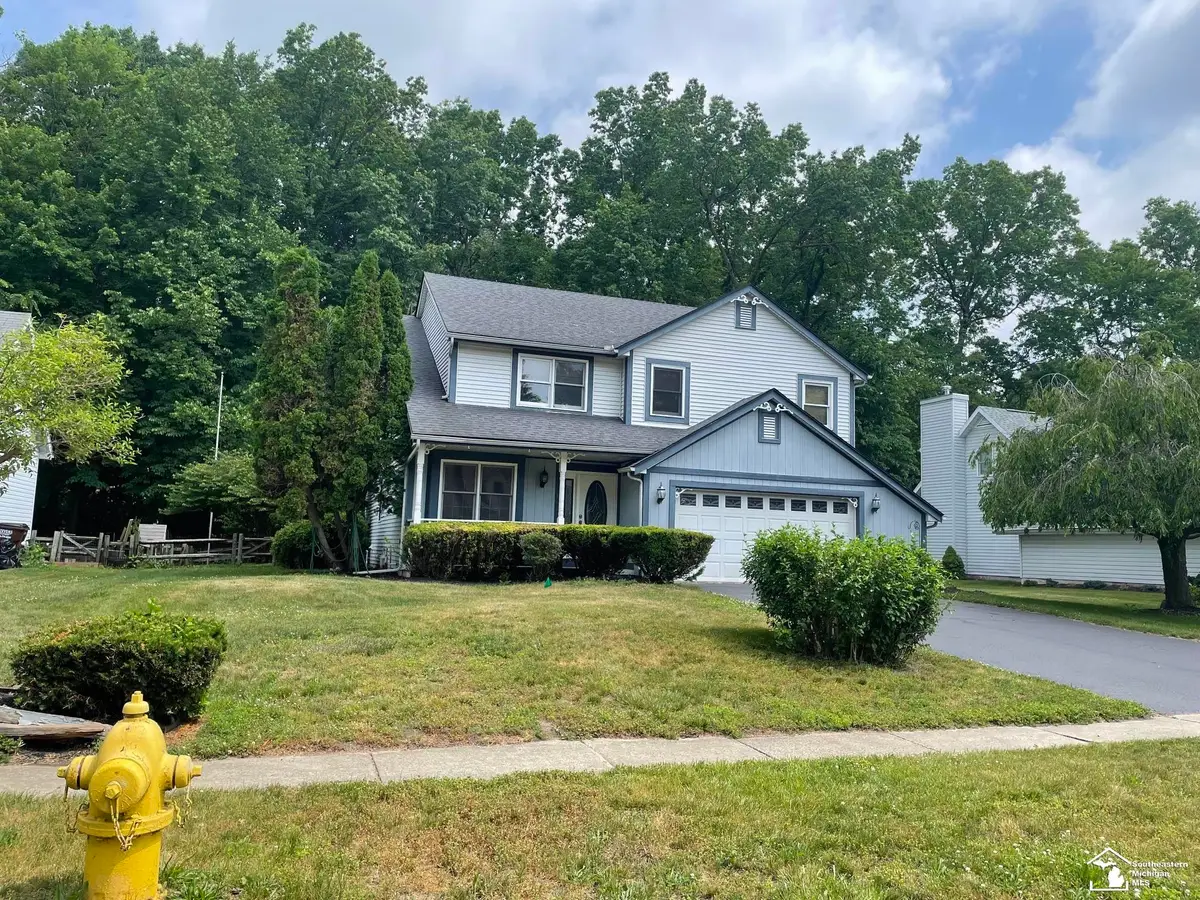 2004 Stoneybrook LN, Temperance, MI 48182 - #1