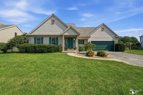 1092 Cumberland DR, Temperance, MI 48182
