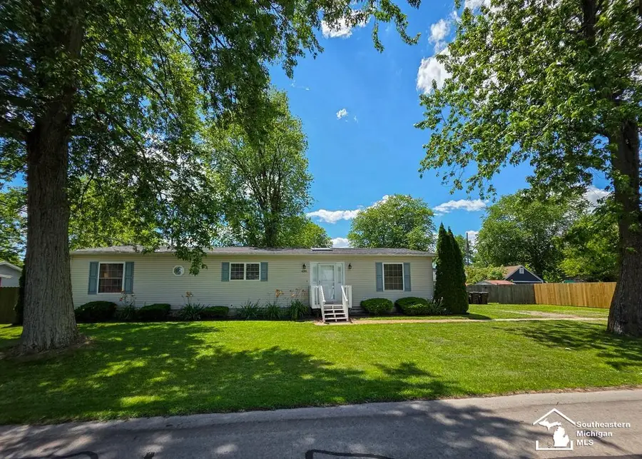 4381 Second ST, Newport, MI 48166 - #2