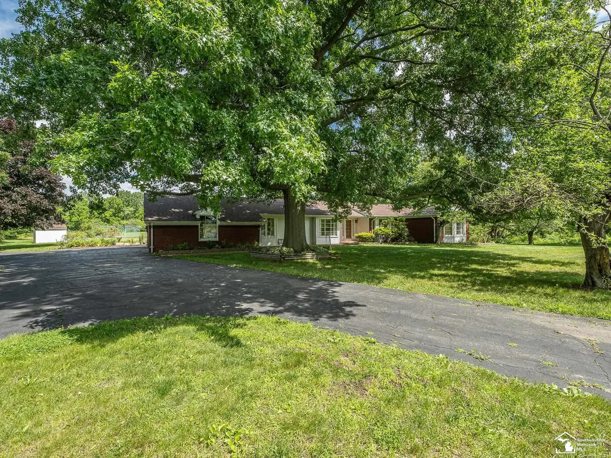 14359 S Dixie HWY, Monroe, MI 48161 - #1