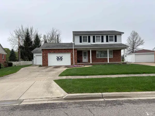 135 Crampton DR, Monroe, MI 48162