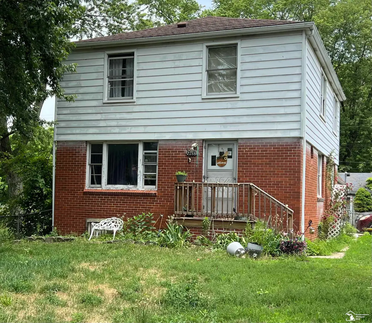 2288 Vivian RD, Monroe, MI 48162 - #1