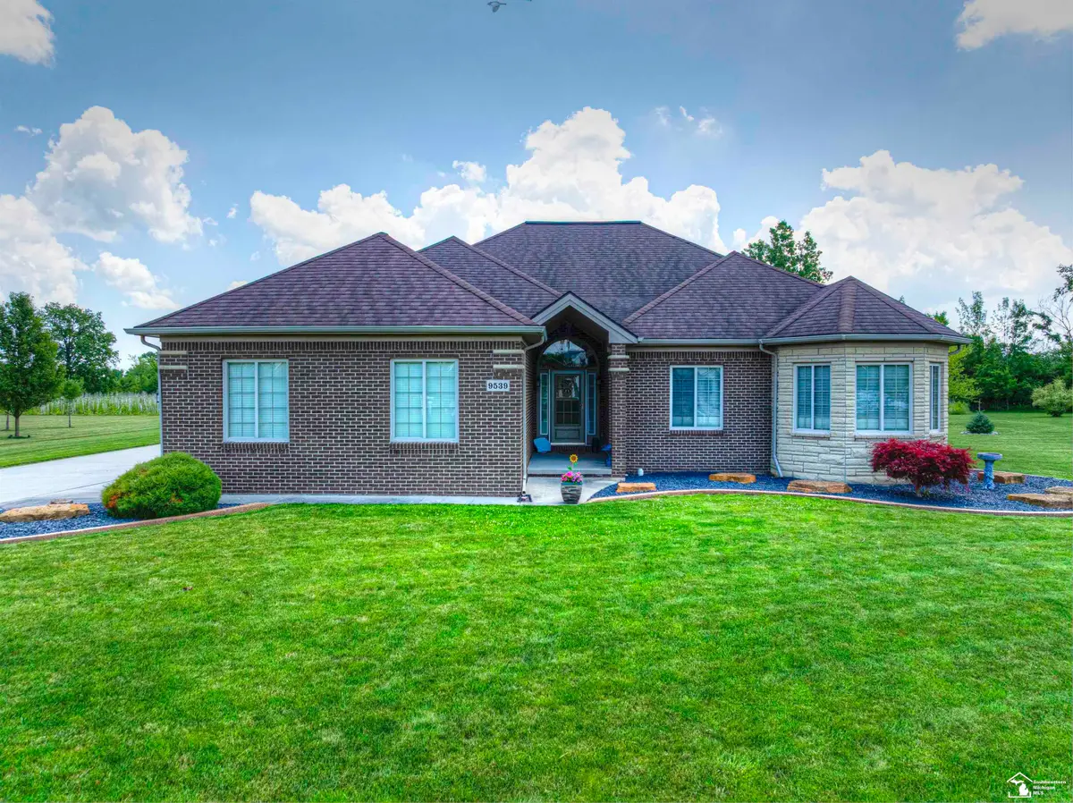 9539 Lazy Oak DR, Carleton, MI 48117 - #1
