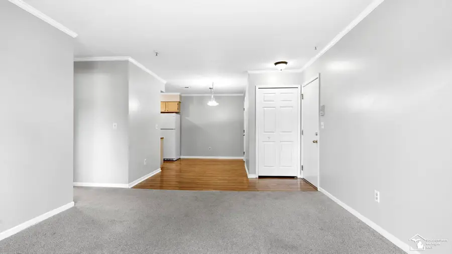 10177 Nancys BLVD, Grosse Ile, MI 48138 - #2