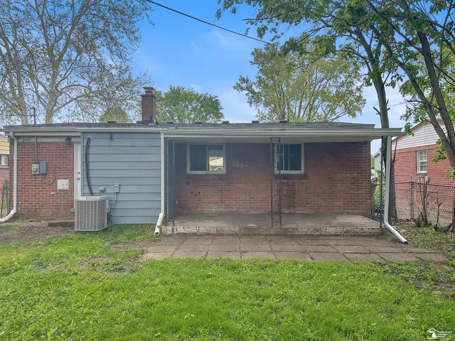 29219 York ST, Inkster, MI 48141 - #2