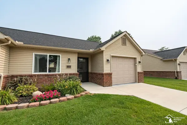 5106 Volterra DR, Monroe, MI 48161
