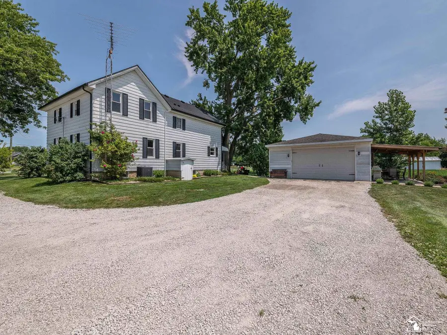 4803 Colf RD, Carleton, MI 48117 - #3