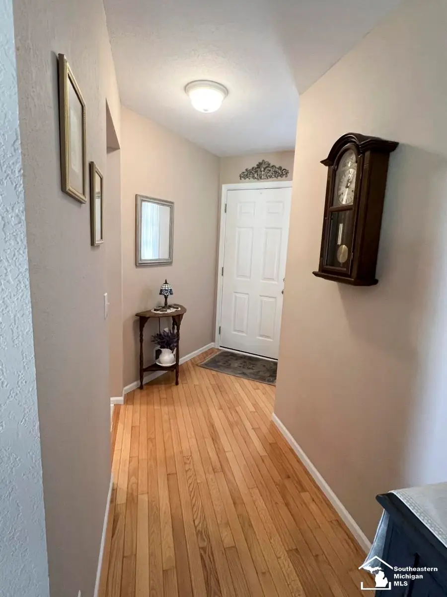 1644 Spruce CT, Temperance, MI 48182 - #3