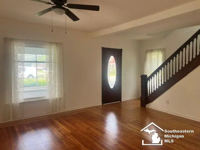611 Monroe ST, Carleton, MI 48117 - #3