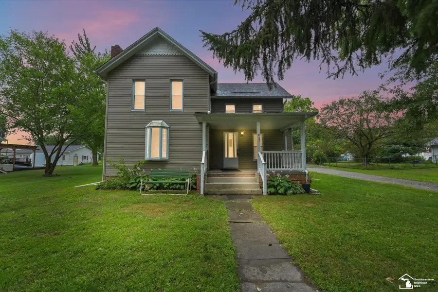 437 MONROE ST, Carleton, MI 48117 - #2