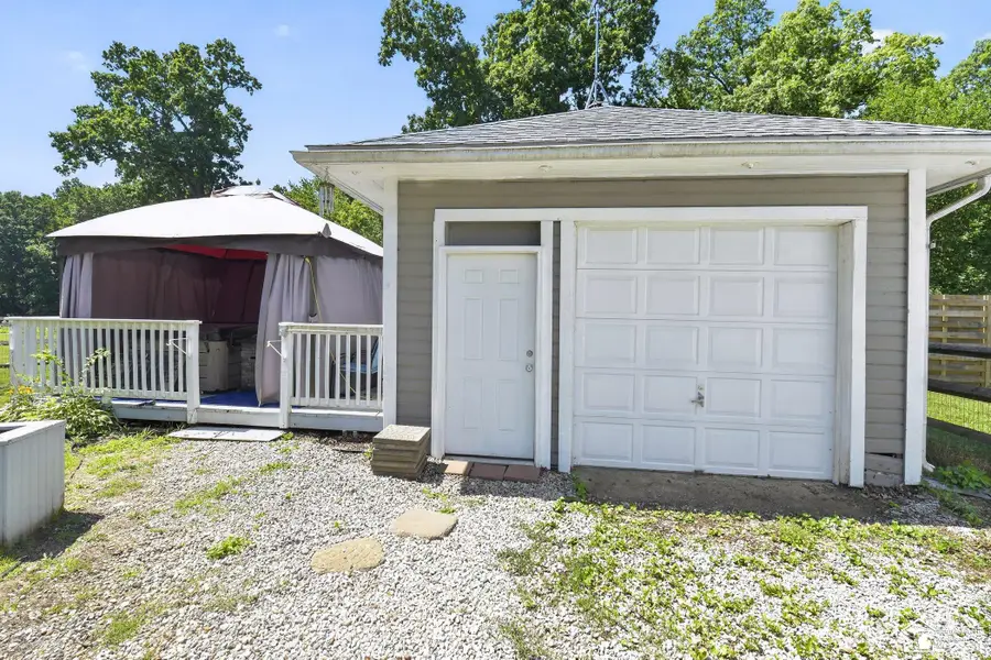 7871 Summerfield RD, Lambertville, MI 48144 - #3