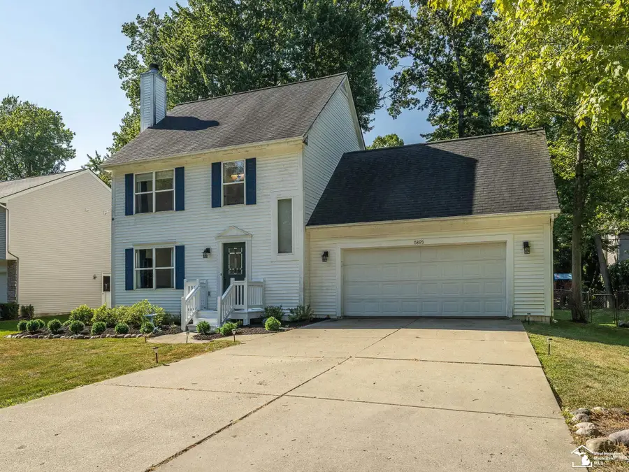 5893 Forestal AVE, Waterford, MI 48327 - #3
