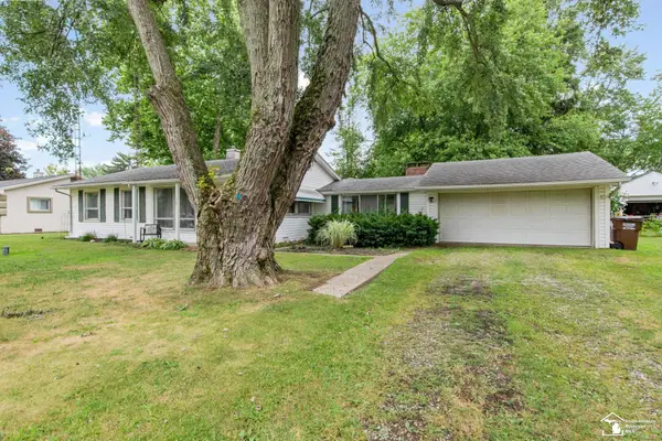 1363 W Temperance RD, Temperance, MI 48182