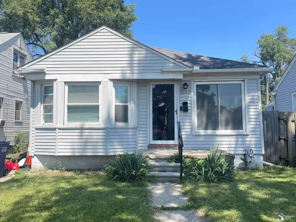 1080 Cloverlawn BLVD, LincolnPark, MI 48146