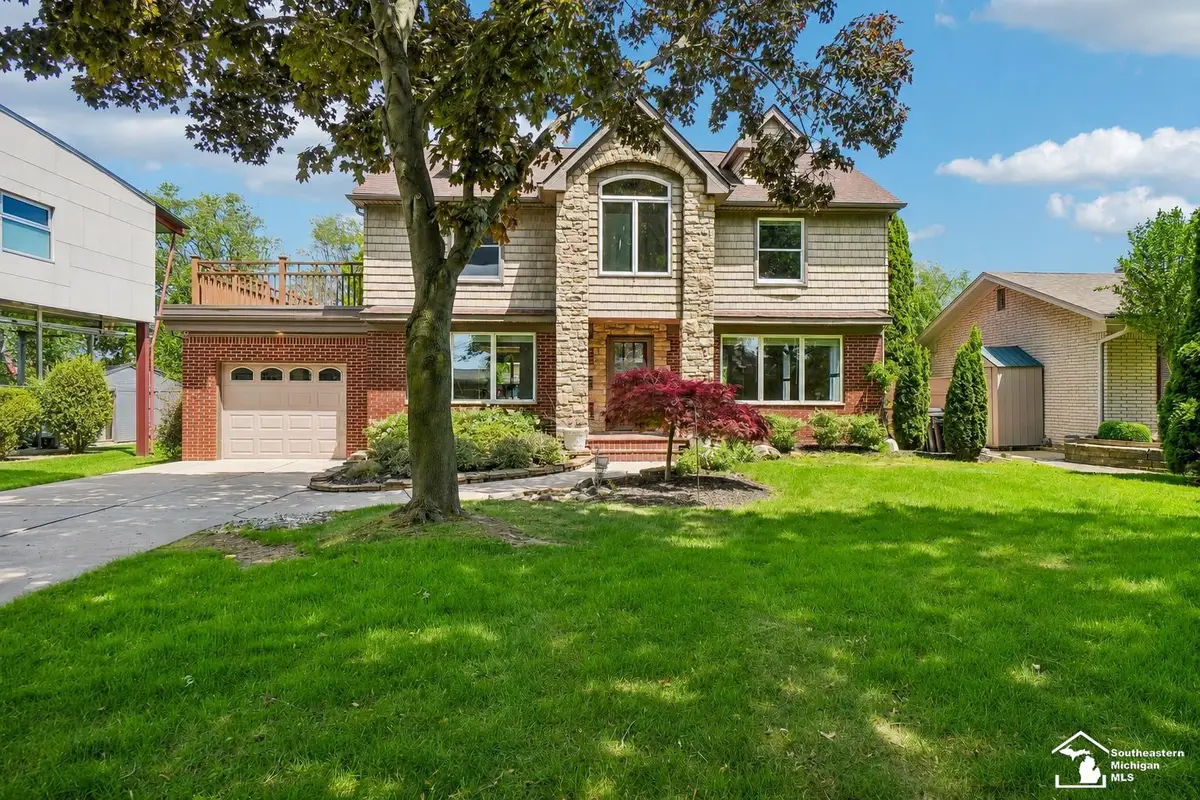 28395 Swan Island DR, Grosse Ile, MI 48138 - #1