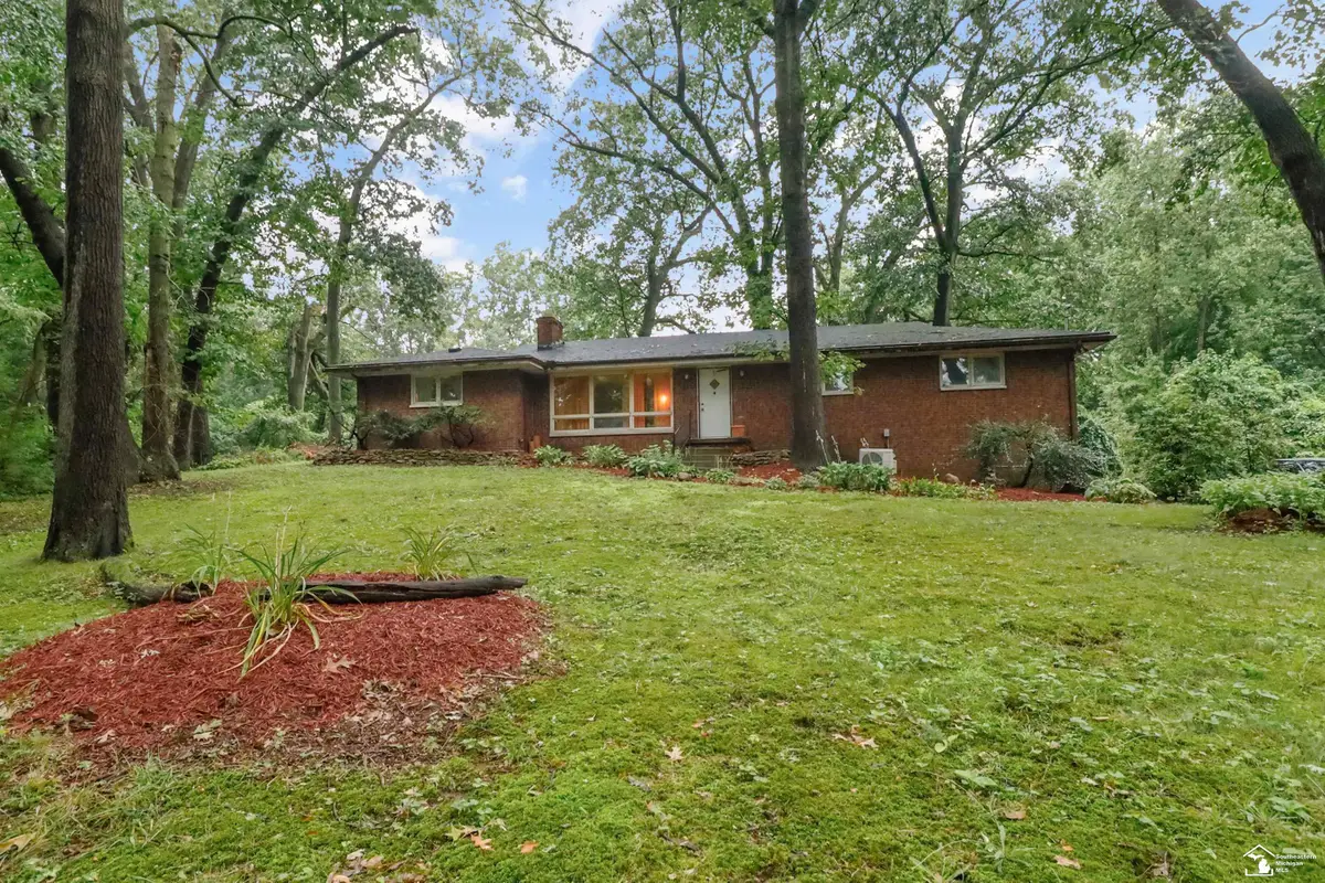 7993 Mohawk Trail TRL, Temperance, MI 48182 - #1