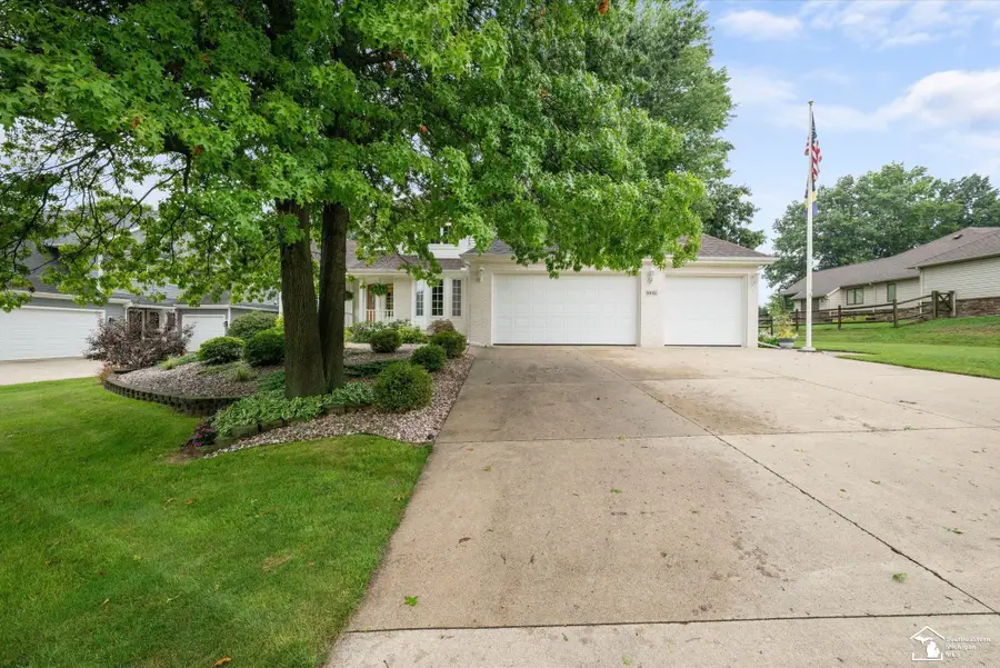 9085 Legacy CT, Temperance, MI 48182 - #3