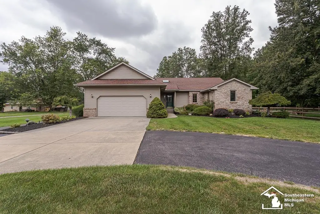 6277 Secor RD, Lambertville, MI 48144 - #1