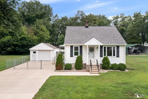 3412 Butternut ST, Lambertville, MI 48144