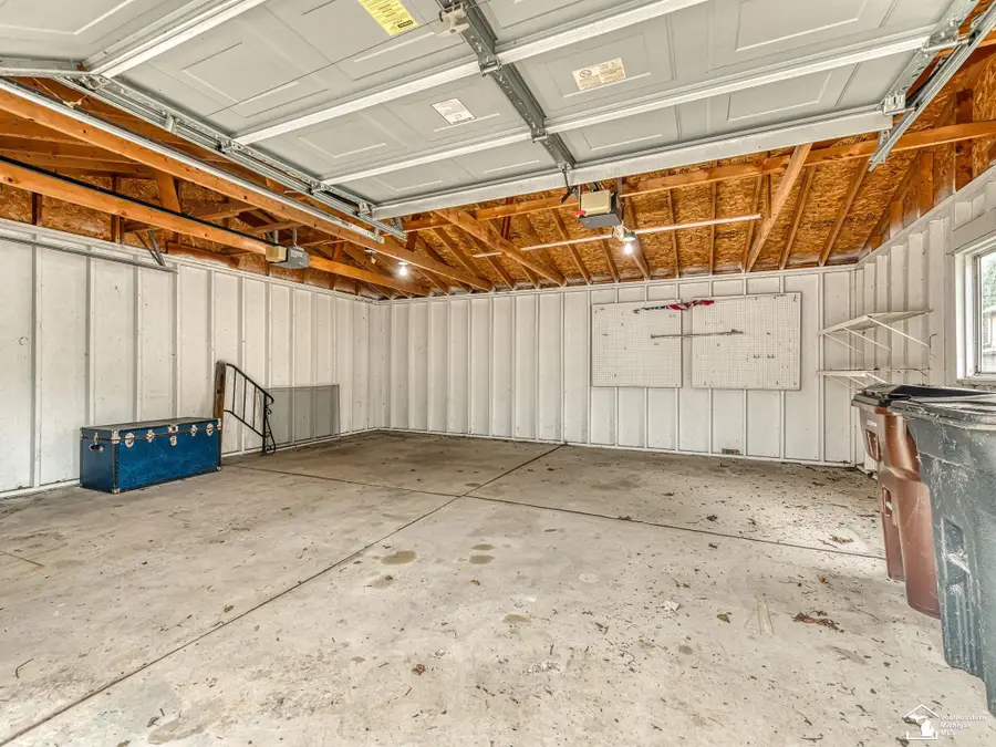 444 Borgess AVE, Monroe, MI 48162 - #3