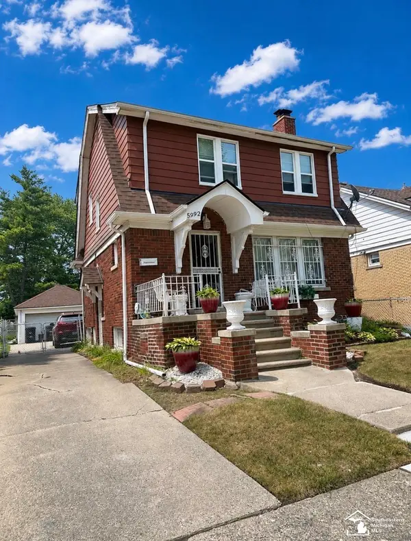 5992 Lakewood ST, Detroit, MI 48213