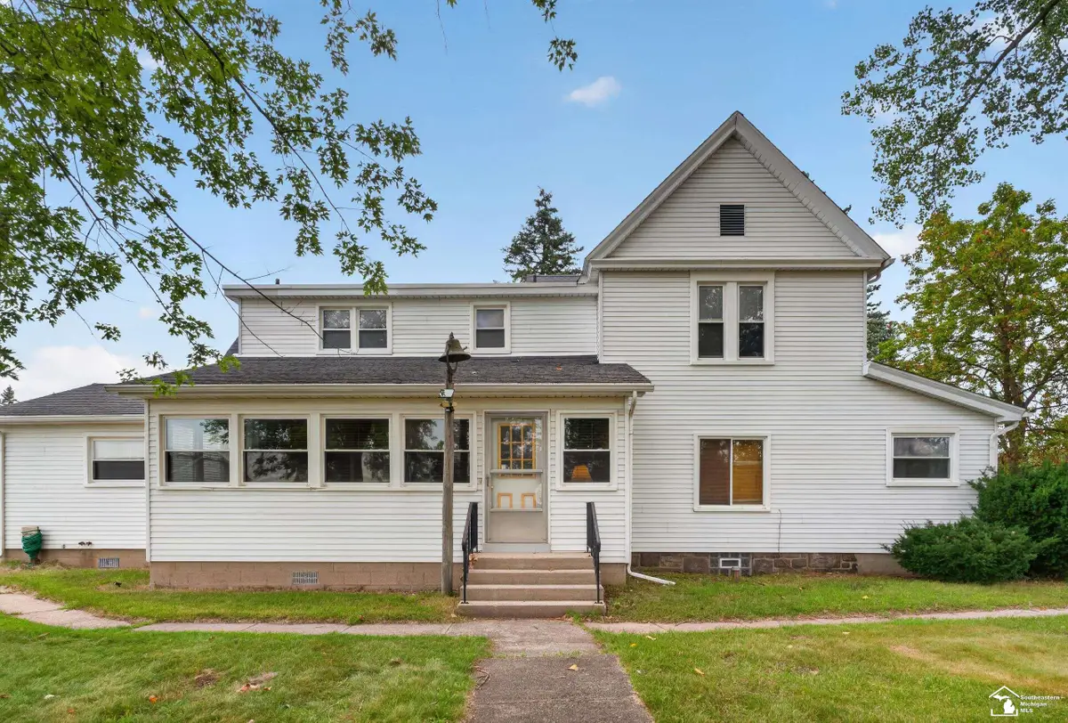 8040 Tuttle Hill RD, Ypsilanti, MI 48197 - #1