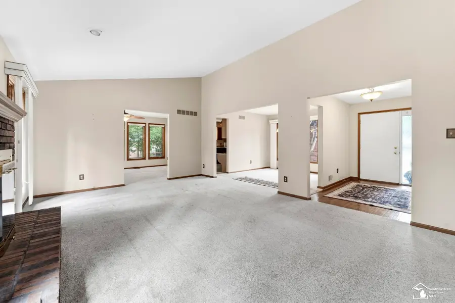 7789 Stout AVE, Grosse Ile, MI 48138 - #3