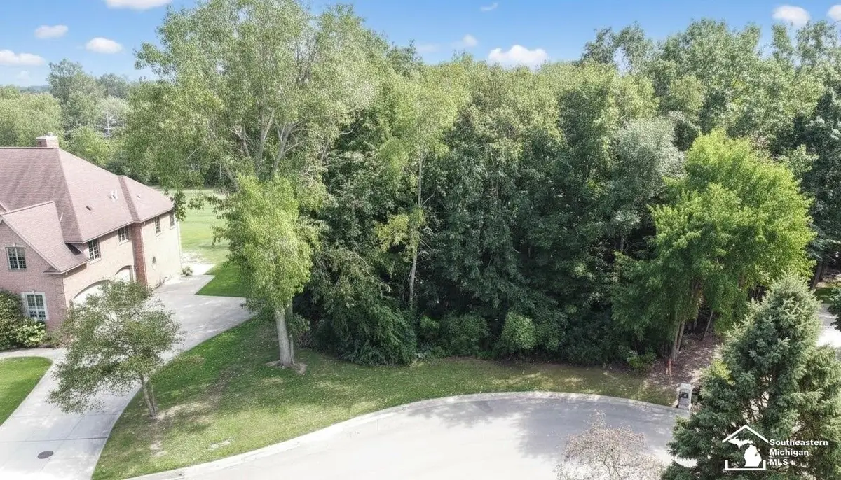 1059 Abbey RD, Monroe, MI 48161 - #1