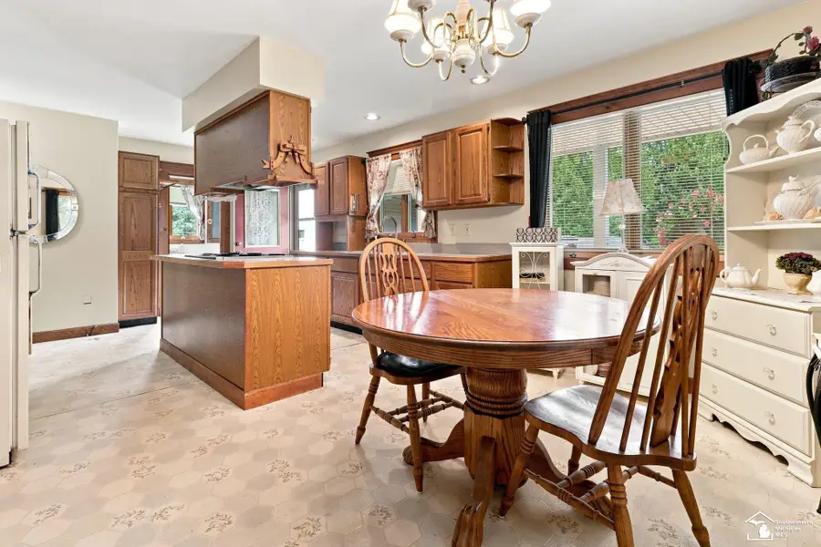 2242 Carleton West RD, Carleton, MI 48117 - #2