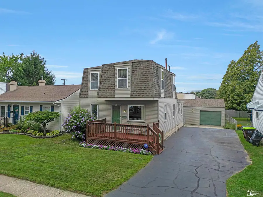 431 Bentley DR, Monroe, MI 48162 - #3