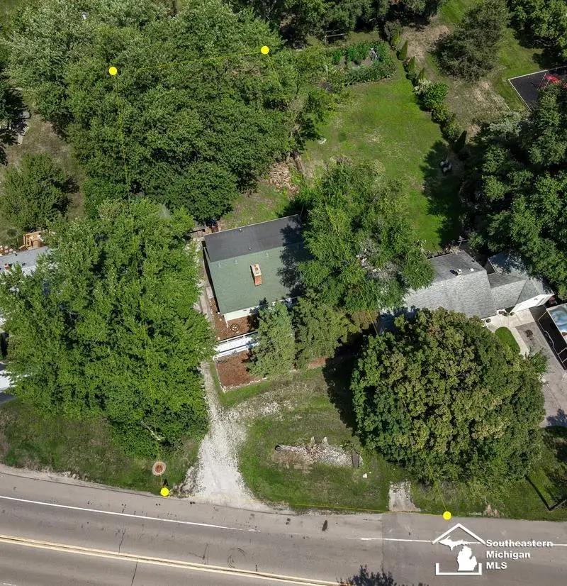 1592 Stewart RD, Monroe, MI 48162 - #3