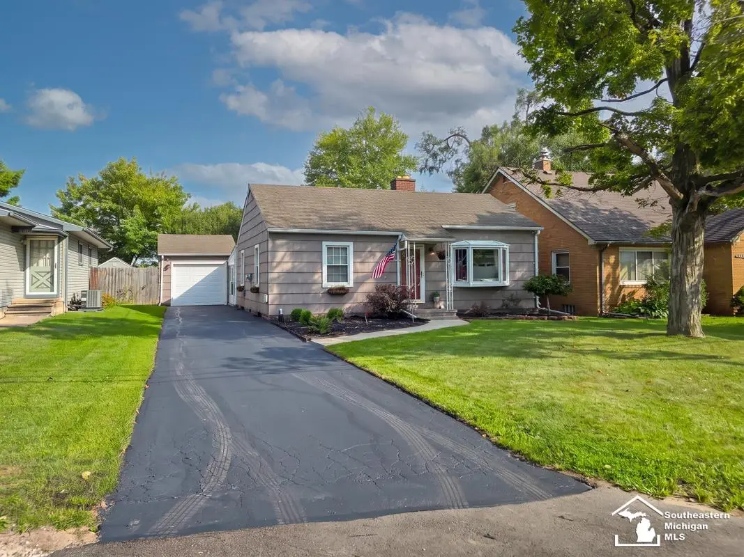 15476 Charles ST, Monroe, MI 48161 - #1