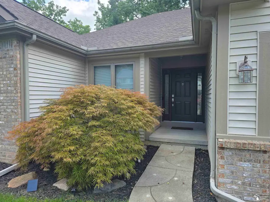 885 hickory creek DR, Temperance, MI 48182 - #3