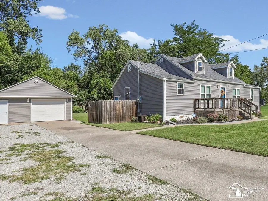 6751 Whiteford RD, Ottawa Lake, MI 49267 - #2