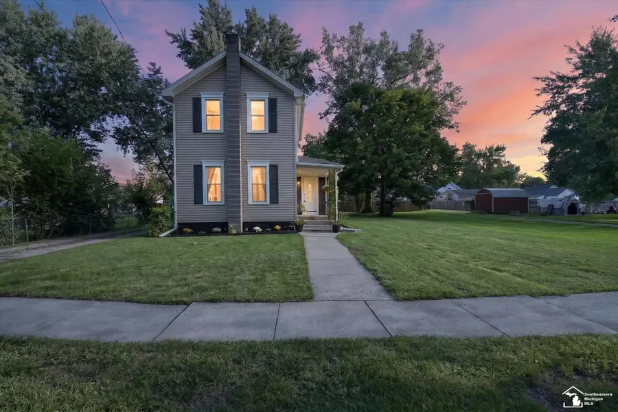 325 Hill ST, Hudson, MI 49247 - #2