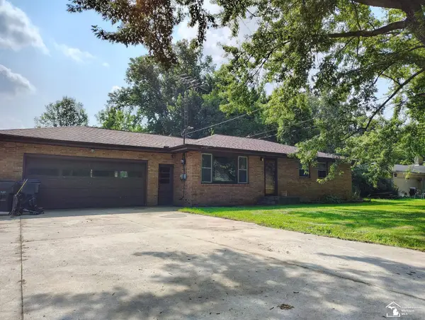 3015 N M 63 HWY, BentonHarbor, MI 49022