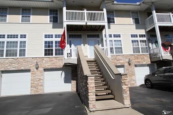 304 Beachwalk Trail CMN, LunaPier, MI 48157