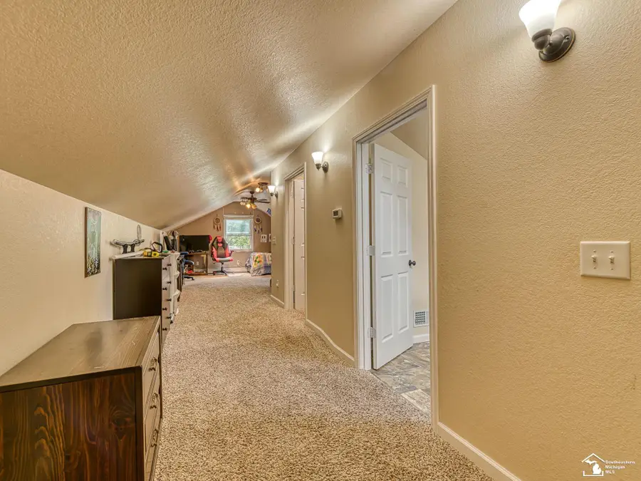 11650 Wells RD, Petersburg, MI 49270 - #3