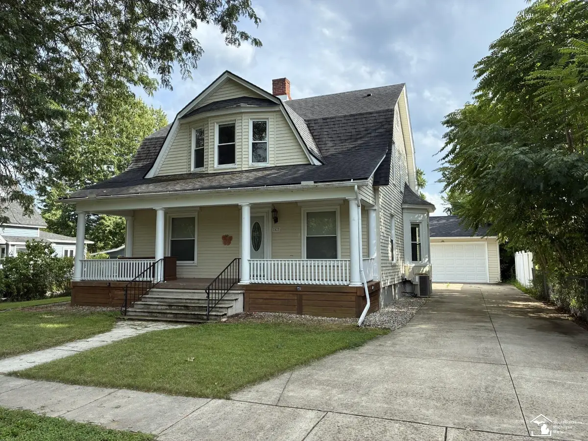 42 E Elm ST, Petersburg, MI 49270 - #1