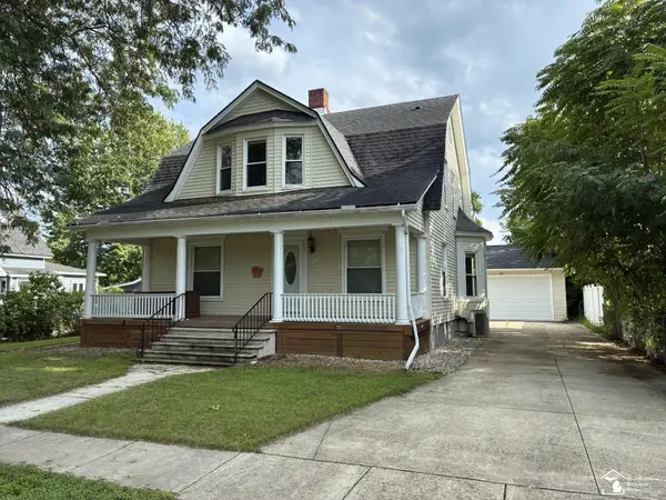 42 E Elm ST, Petersburg, MI 49270