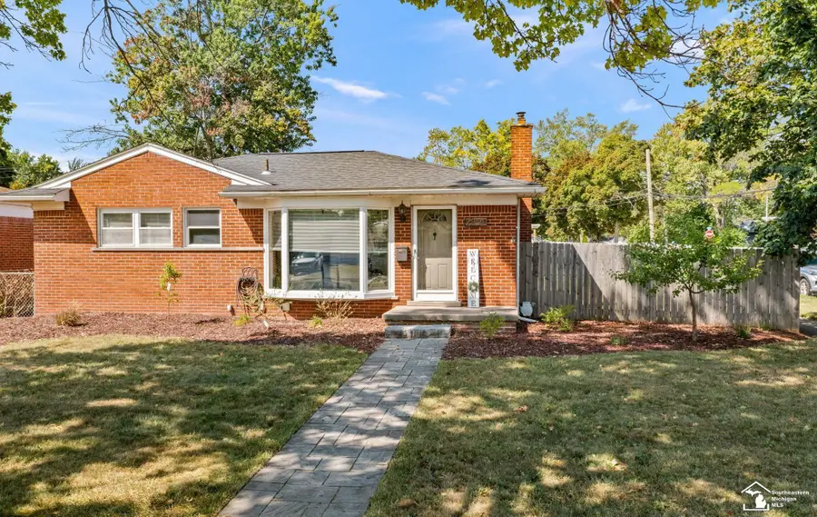 2320 Sherwood ST, Trenton, MI 48183 - #2