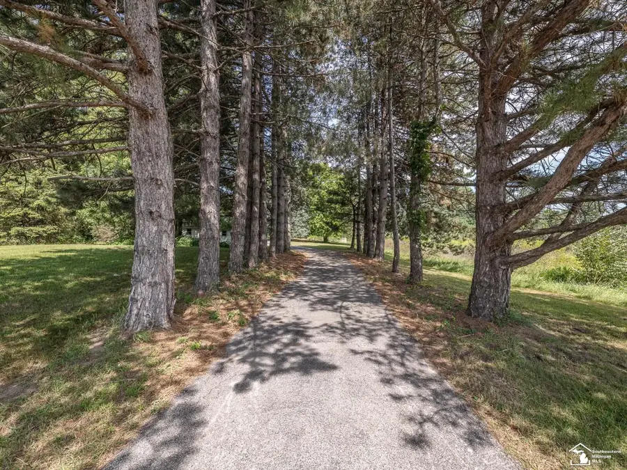 13300 Ida West RD, Petersburg, MI 49270 - #2