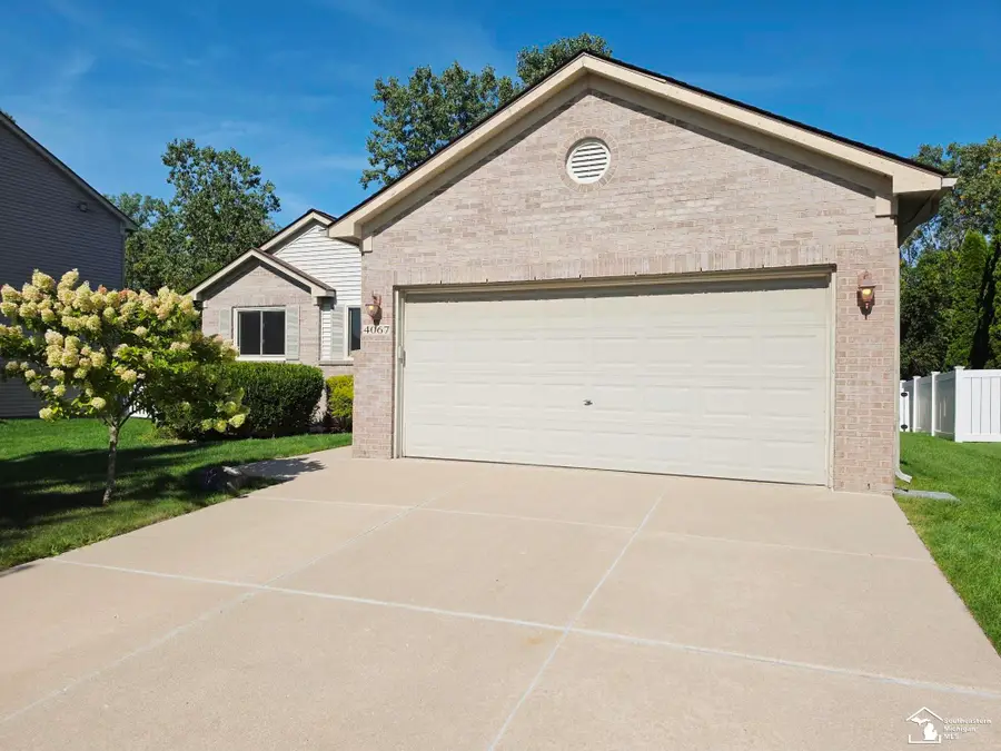 4067 Stone Post RD, Newport, MI 48166 - #3