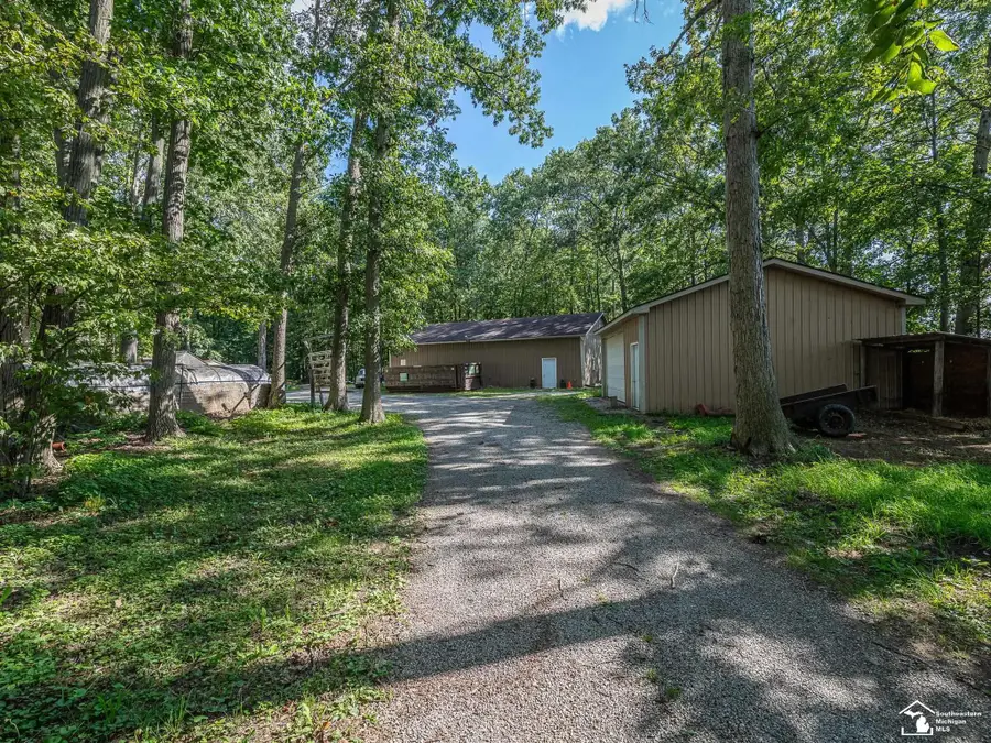8945 S Custer RD, Monroe, MI 48161 - #3