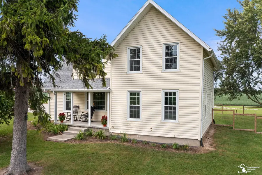 6308 Yankee RD, Ottawa Lake, MI 49267 - #2