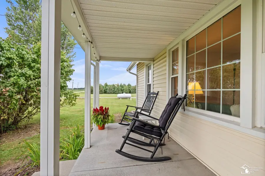 6308 Yankee RD, Ottawa Lake, MI 49267 - #3