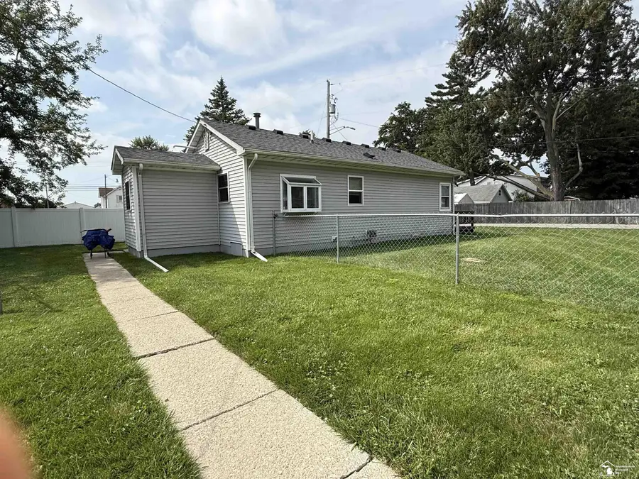130 Smith ST, Britton, MI 49229 - #2